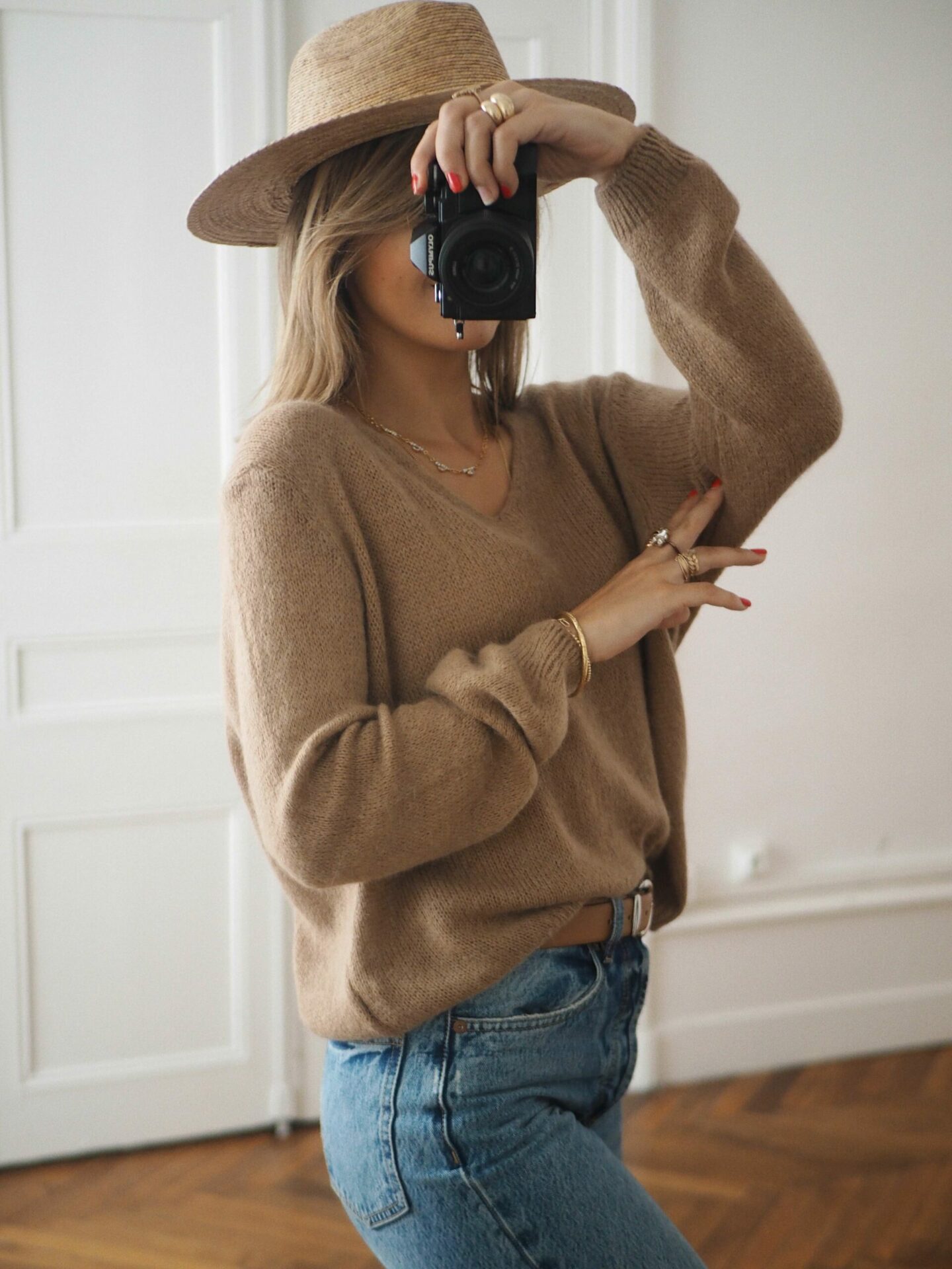 Pull Baby Jules Camel Manon Calleja