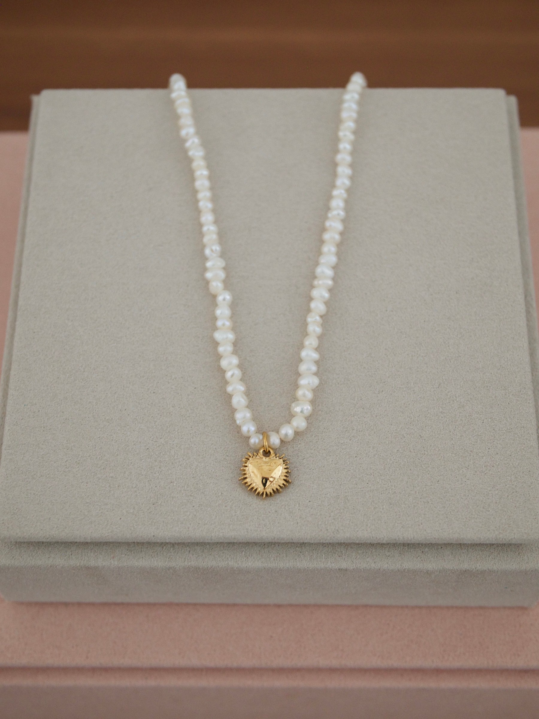 Collier Blove 3 Collier Blove 3