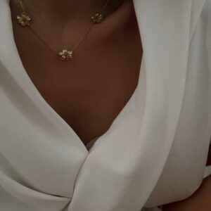 Collier Flo 1