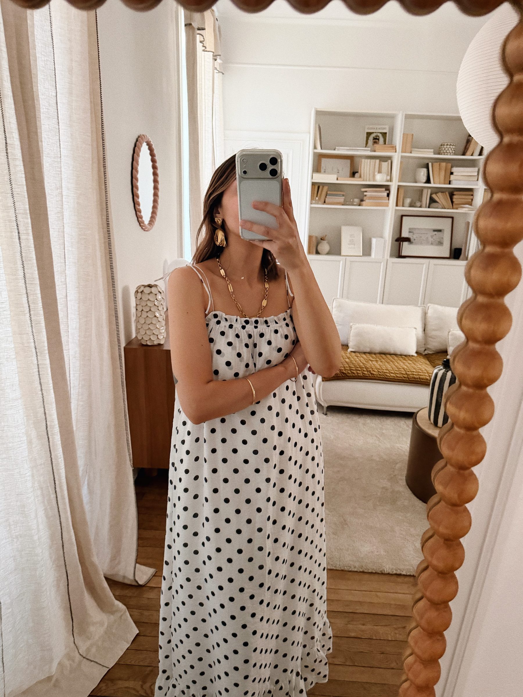 Robe Sandra 1 Robe Sandra 1