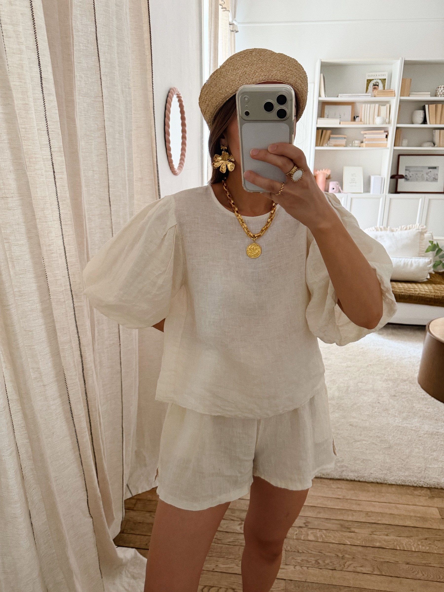 Short Amar 5 Short Amar 5