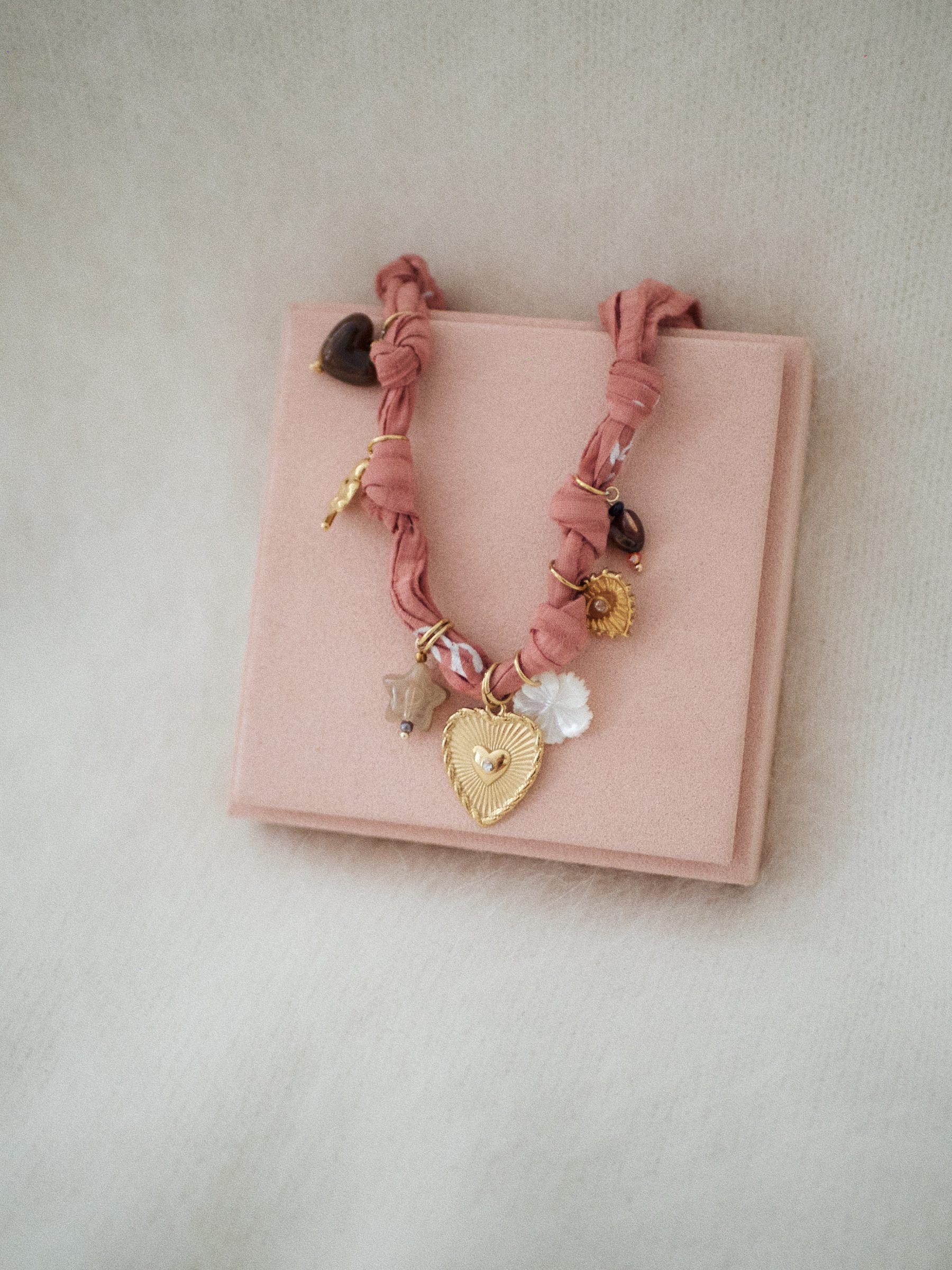Collier Feton 3