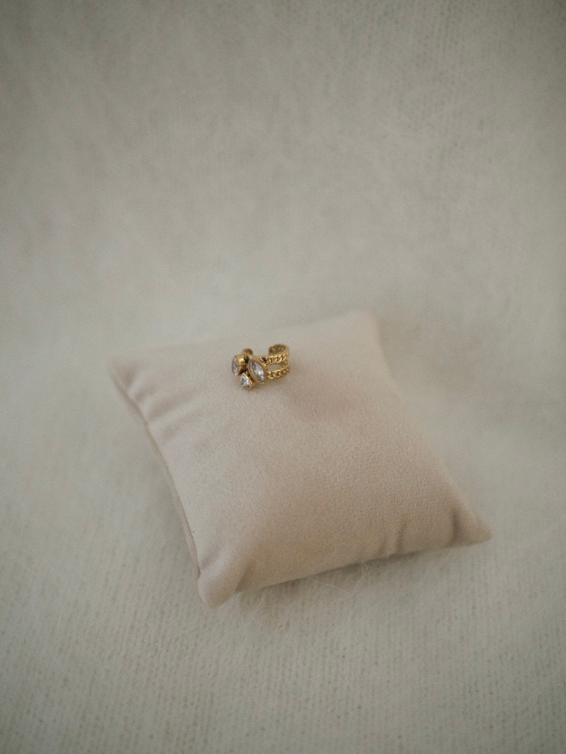 Earcuff Ame 3 Earcuff Ame 3